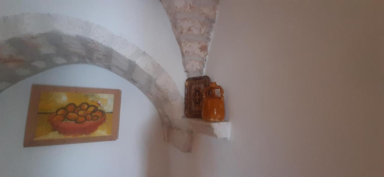 Dimora Lavinia Casa Vacanze Centro Storico Ostuni Exterior photo